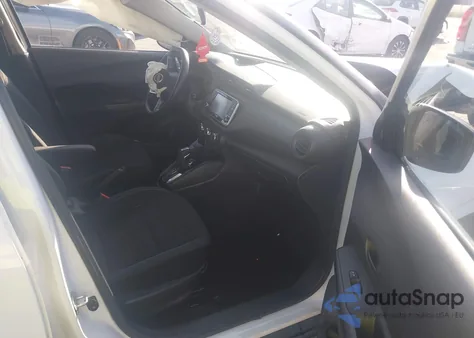 2022 Nissan Kicks S Xtronic Cvt из США, поврежденный, VIN 3N1CP5BV1NL515407